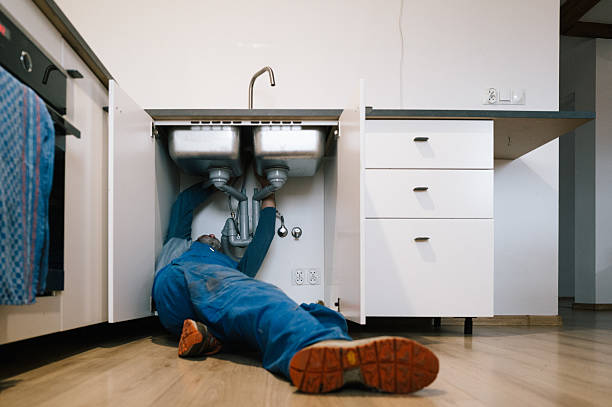 Professional Emergency Plumber technician working in Lake George, NY